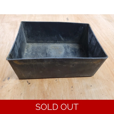 Z650 BATTERY BOX T..