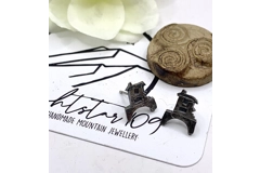 Bridge House Mini stud earrings