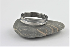 Sterling Silver 4mm Band Rin.. Sterling Silver 4mm Band Rin..