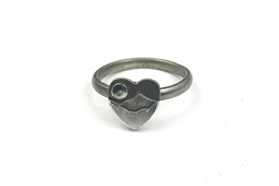 Heart of the Mountains Ring