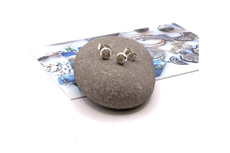 Teardroplet Golden Rutile St..