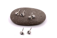 Jo’s Alien Shaman Tiny Studs