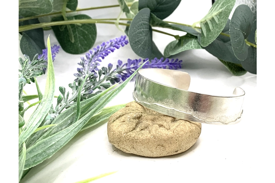 Silver Three Peaks Cuff