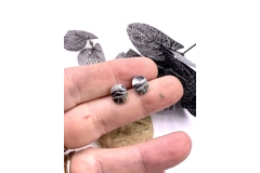 Pen Y Ghent oval stud earrings