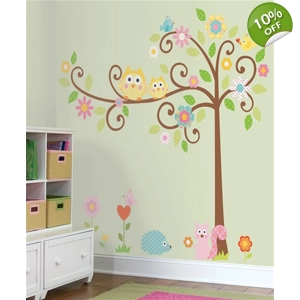 RoomMates Scroll Tree W..