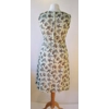 Patterned pale green '60s shift dress, 10