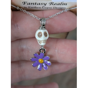 Skull & Purple Daisy necklace