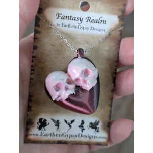Skull Love necklace