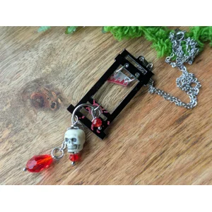 Guillotine Necklace