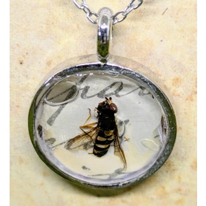 Flower Fly Necklace