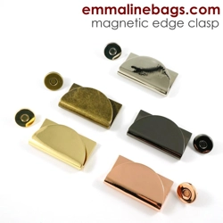 Emmaline Half Moon - Magnetic Edge Clasp - Pack of 1