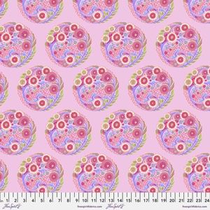 Tula Pink - Parisville (Deja Vu) - Topiary - Strawberry