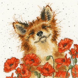 Bothy Threads - Poppy Field - Cross Stitch Kit