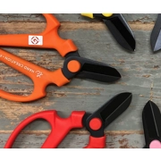 Sakagen F-170 Hand Creation Japanese Florist Scissors - BLACK BLADE