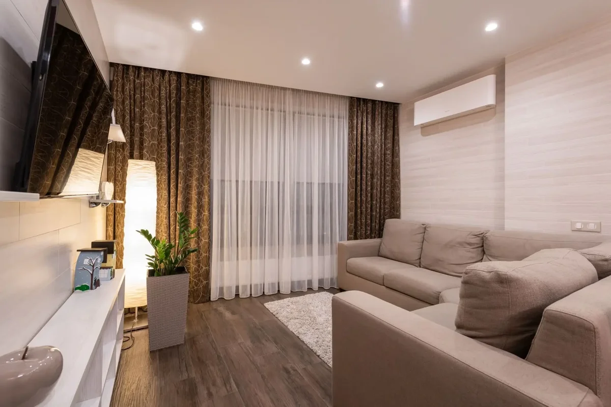 Ductless Units : Heat & Cool, Energy Savings, Cleaner Air Quality, and Zone Control Systems.