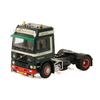 WSI TRUCK 1.50 A.H. VAN SCHIE; VOLVO F12 GLOBETROTTER 4X2 title=