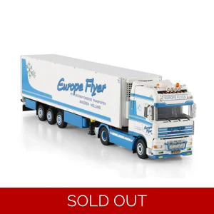 WSI TRUCK 1.50 Europe Flyer; DAF 95XF SUPER SPACE CAB 4X2 REEFER TRAILER - 3 A..