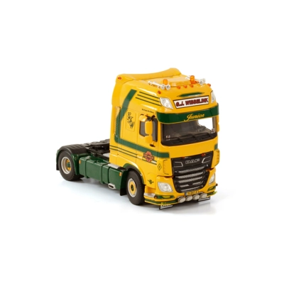 WSI TRUCK 1.50 G.J. WIBBELINK; DAF XF SUPER SPACE CAB MY 2017 4X2 title=