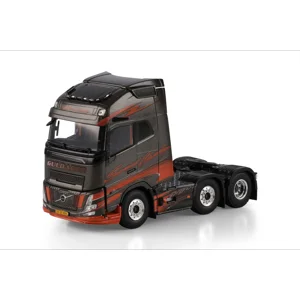 WSI  TRUCK 1.50 Guldager; VOLVO FH AERO GLOBETROTTER XL 6X2 TWIN STEER