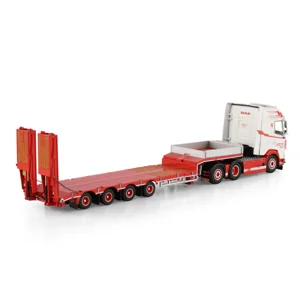 WSI TRUCK 1.50 Kim Christensen; DAF XG 6X2 TAG AXLE SEMI LOW LOADER WITH RAMPS - 4 AXLE