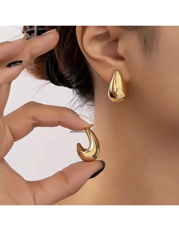 Gold Teardrop Earrings