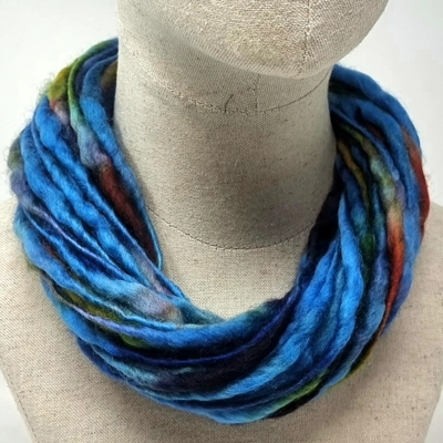 "Blue parrot" Pure wool necklace with magnetic clasp