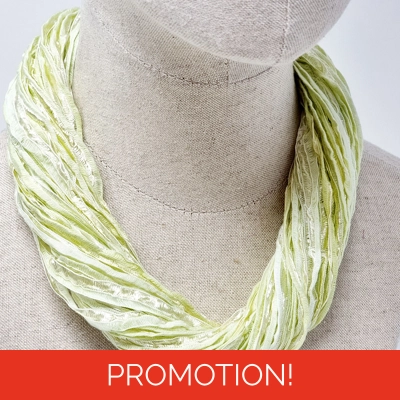 Spring - Lemon yarn necklace