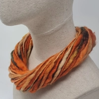 "Pumpkin" Pure wool necklace with magnetic clasp