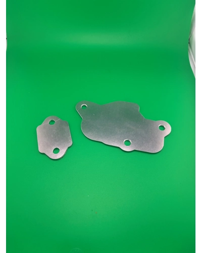 Toyota 4AGE 20v cylinder head coolant blanking plates
