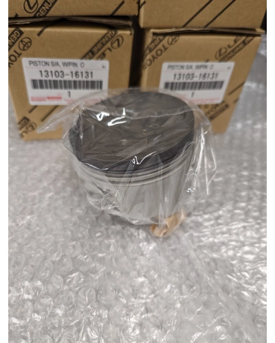 Genuine Toyota 4AGZE piston set 81.5mm bore size