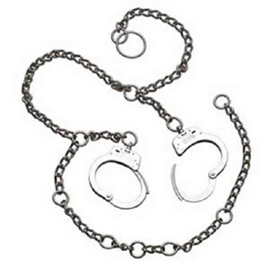 S&W 1800 Waist Chain, Hands at Hips