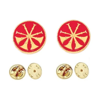Collar Pins Bugles Disc 4 Bugles Gold Deputy Chief Red