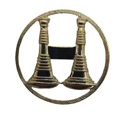 Hat Pin Bugles Disc 2 Bugle Gold Captain Screw Post