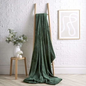 GREEN HONEYCOMB FLEECE THROW