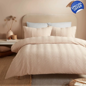 Embossed Curve Natural