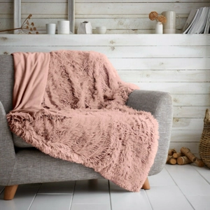 Hug Snug Throw Pink