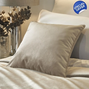 Melanie Velvet Cushion Natural
