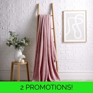 PINK HONEYCOMB FLEECE THROW