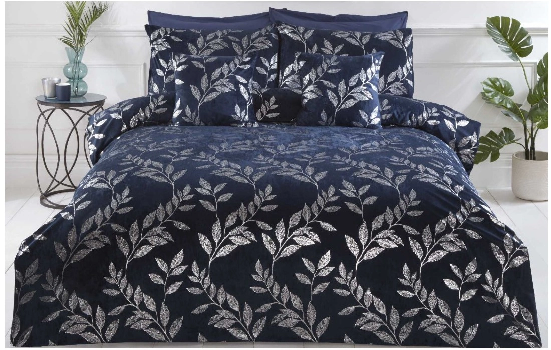 Como Leaves by Belle Maison