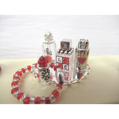 Dolls House Perfume Bottles Tray & Necklace Red Silver 1:12th Scale Dressing Table Miniatures