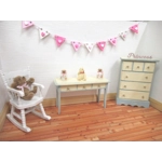 Dolls House Pink Bunting 9 Wood Flags with Hearts Miniature Nursery Girls Bedroom Decor 1:12 Scale