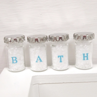 Dolls House Bath Bottles 1:12th Scale Bathroom Miniatures