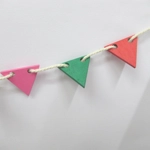 Dolls House Bunting 9 Wood Coloured Flags Miniature Garden Decoration 1:12 Scale