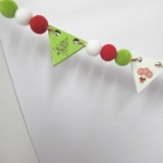 Dolls House Christmas Bunting Miniature Wood Flags and PomPoms 1:12 Scale Xmas Decoration