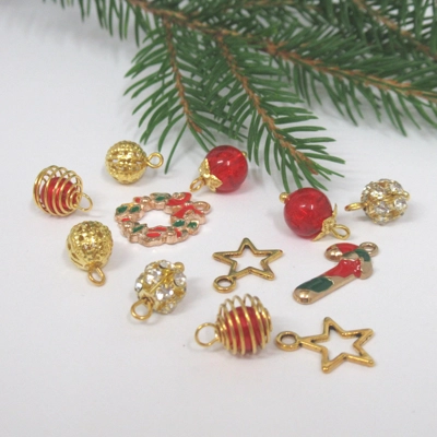 Dolls House Christmas Tree Decorations 12 Red Gold Baubles and Trinkets Miniature 1:12th Scale