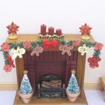Dolls House Christmas Garland Flowers and Gingerbread Men Miniature Decoration 1:12 Scale