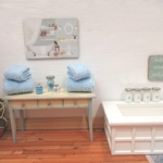 Dolls House Towels 4 Blue with Bath Salts and Ornament Jars 1:12th Scale Bathroom Miniature
