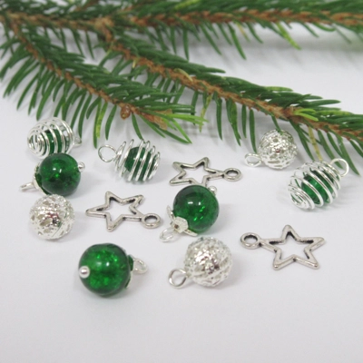 Dolls House Christmas Tree Decorations 12 Green Silver Miniature Baubles and Stars 1:12th Scale
