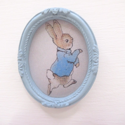 Dolls House Peter Rabbit Picture Miniature Oval Frame Blue 1:12 Scale Nursery Wall Decor