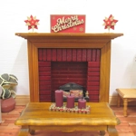 Dolls House Merry Christmas Decoration Sign Red and Gold 1:12th Scale Xmas Miniature